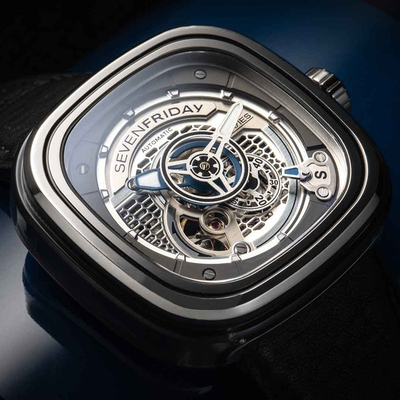 SevenFriday PS1/01 front lifestyle 1